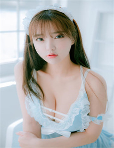 《樱花劫-我女朋友的妈妈1完整有翻译》